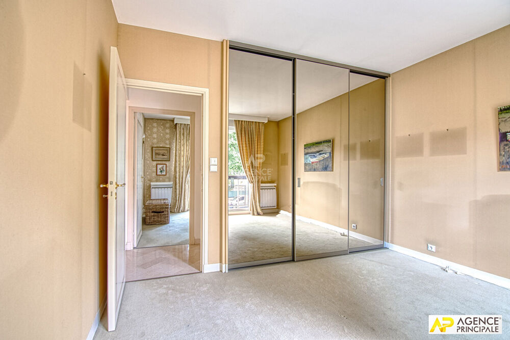 à vendre  Appartement Versailles (78000)