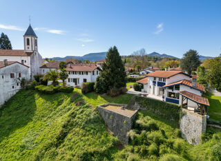  Maison � vendre 4 pi�ces 130 m�