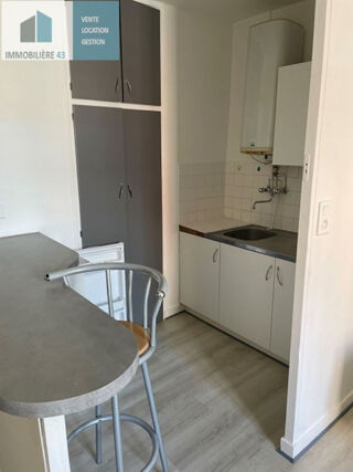  Appartement à louer 1 pièce 21 m²