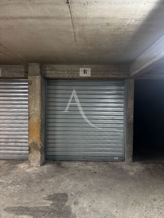  Parking / Garage à vendre 1 pièce 