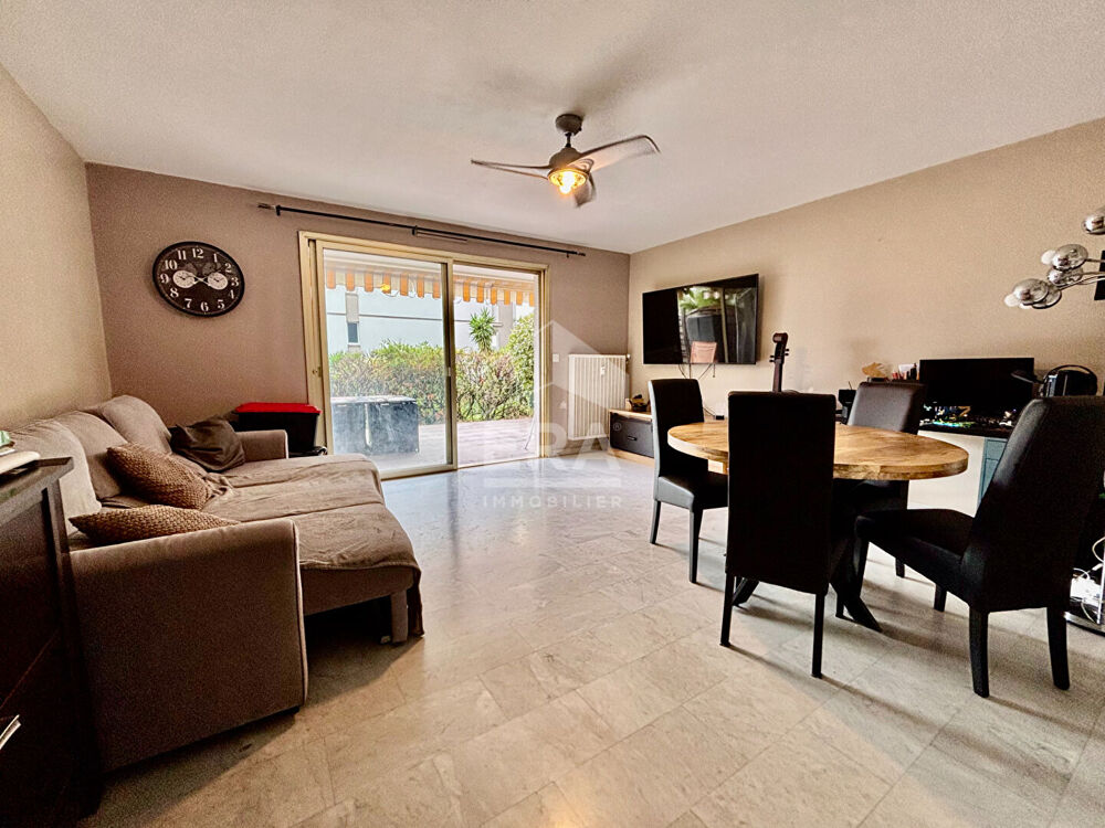 Vente Appartement 3 pièces avec un grand jardin à proximité de la mer Cagnes sur mer