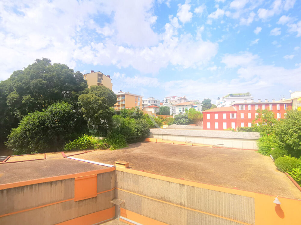 Vente Appartement RUE DE FRANCE : APPARTEMENT 2 PIECES AVEC PARKING SOUS-SOL Nice