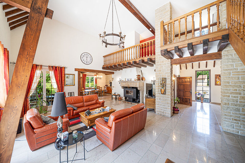 Vente Maison Belle propriété de 274 m² à Givry avec vue sur le vignoble Givry