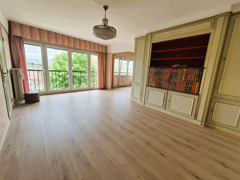 Vente Appartement Appartement  3 chambres , garage, secteur Egalité Tourcoing