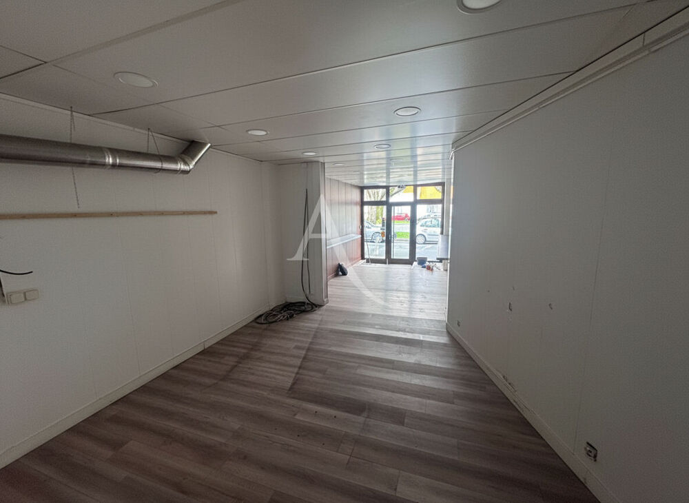 Vente Immeuble Immeuble La Roche Sur Yon 6 pièce(s) 99 m2 La roche sur yon