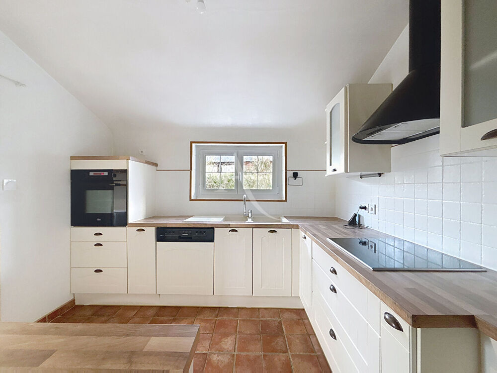 Maison 6 pièces 146 m² · à Beaufort en Anjou · 146 m² · 213 500 €