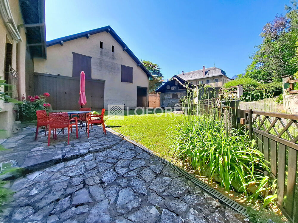 Vente Maison Maison de village avec dépendances Myans