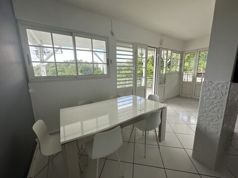  Appartement � louer 5 pi�ces 104 m�