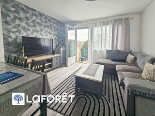  Appartement à louer 3 pièces 52 m²