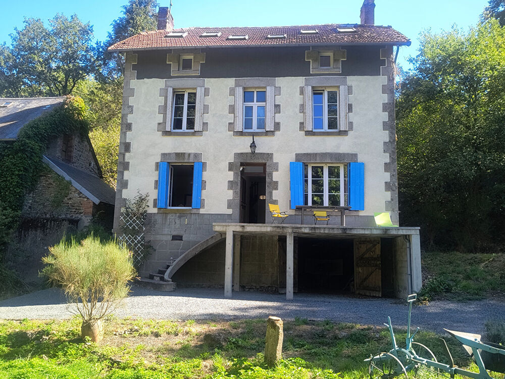 CREUSE- Un morceau d'histoire : un ancien moulin avec une propriété de 7 chambres et un potentiel de gîte.