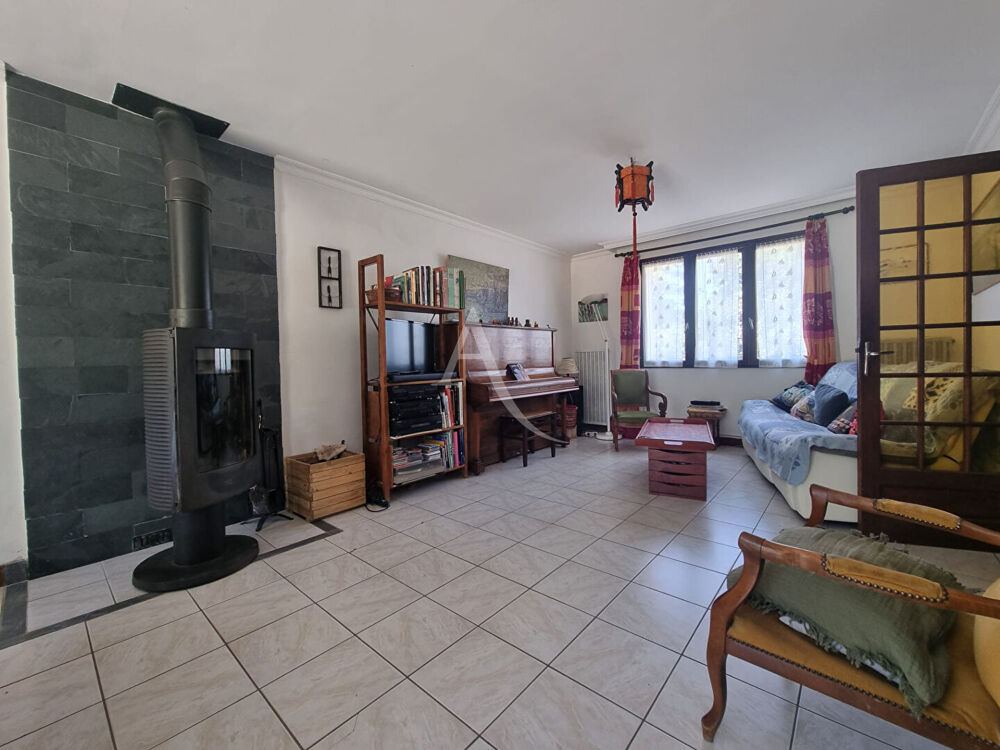NANTES Croix Bonneau, maison Familiale Spacieuse de 5 Chambres avec Jardin et Terrasse