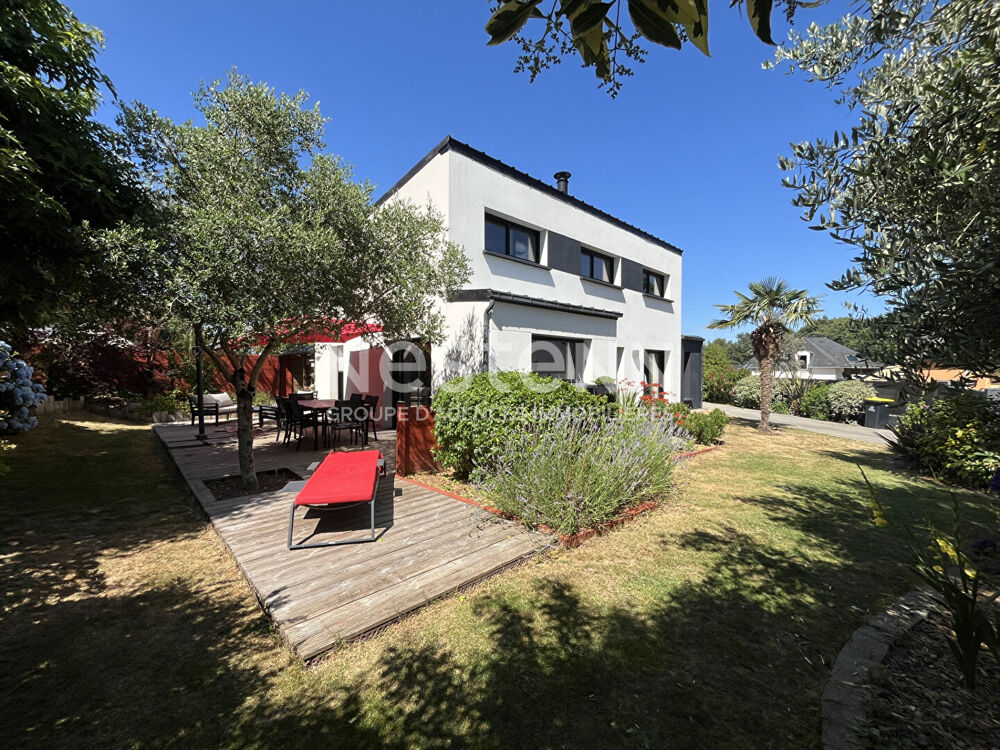 Maison 6 pièces 143 m² · à Monterblanc · 143 m² · 455 000 €