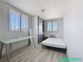  Appartement à louer 4 pièces 68 m²