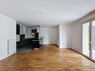  Appartement  vendre 4 pices 81 m