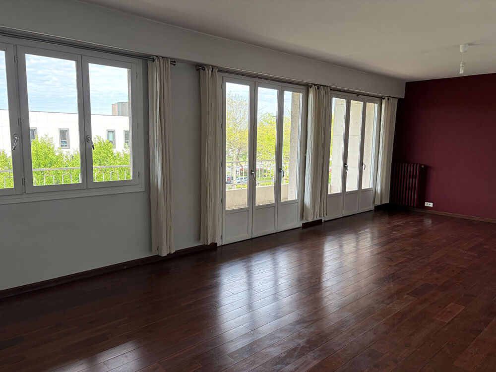 Location Appartement A louer - Appartement T3 avec balcon, place de parking et cave - Angers Sud Angers