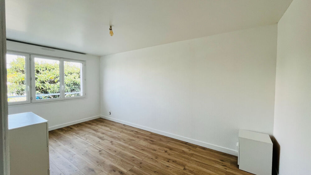 Location Appartement A LOUER APPARTEMENT T2 MEUBLE - BORDEAUX COURS SAINT LOUIS / COURS DU MEDOC Bordeaux