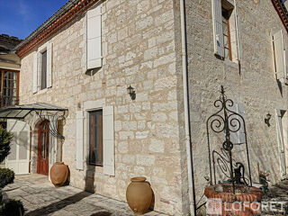  Maison  vendre 8 pices 270 m