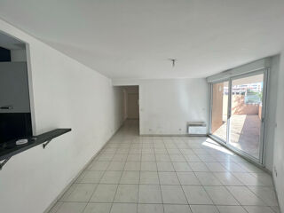  Appartement à louer 3 pièces 1 m²