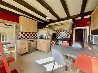  Maison � vendre 9 pi�ces 218 m�