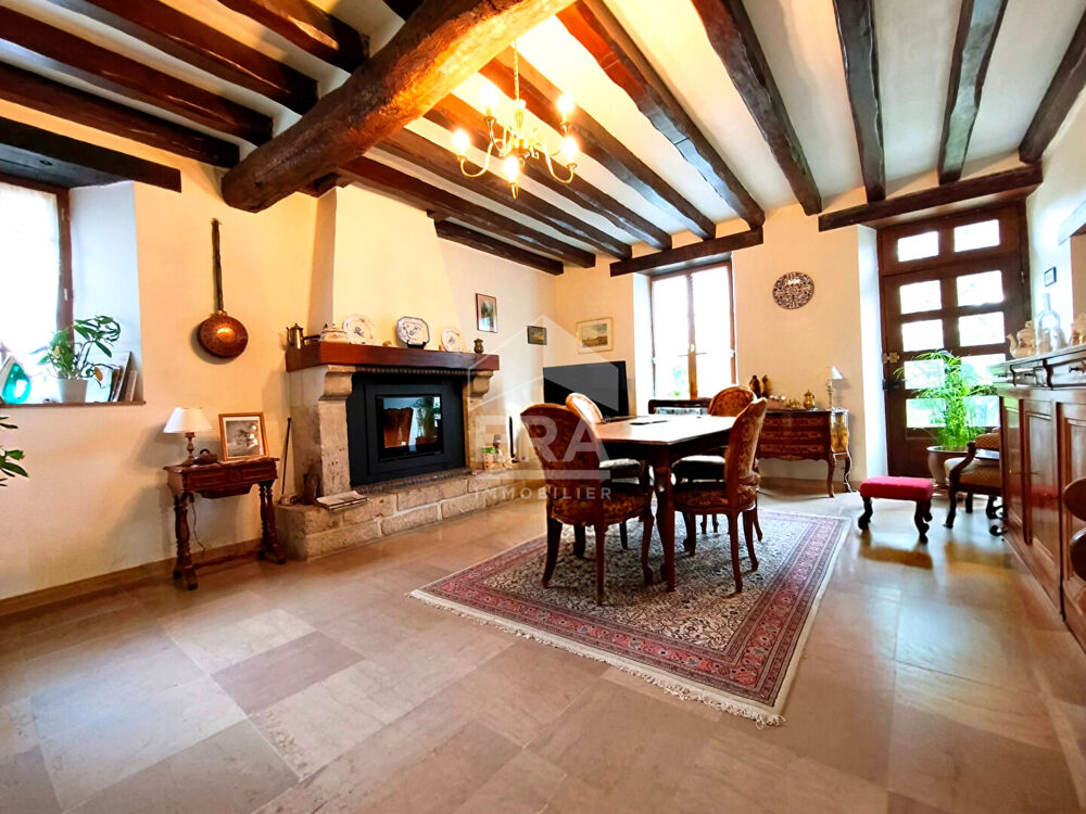 Magnifique maison en pierre de 200 m² - Terrain 1 800 m² - Fontaine-la-Rivière