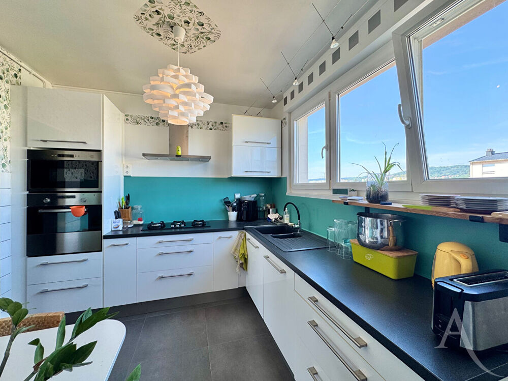 Vente Appartement T5 familial traversant de 116 m² - Terrasse, garage, ascenseur - Gare à 10 min Thionville
