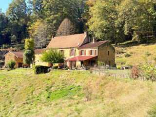  Maison à vendre 7 pièces 445 m²
