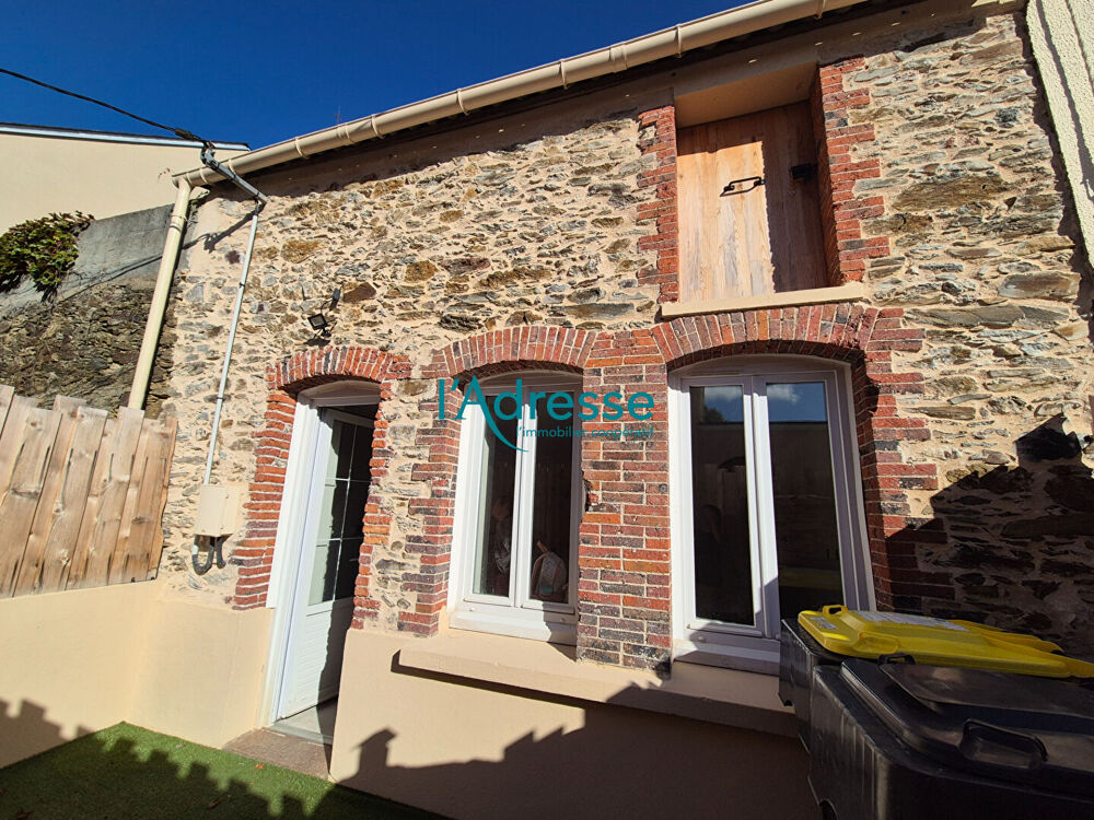 Vente Maison Local professionnel ou maison à rénover Le pin en mauges