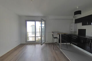  Appartement à louer 1 pièce 27 m²