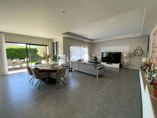  Maison � vendre 6 pi�ces 200 m�