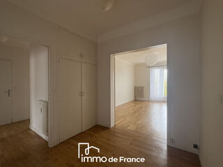  Appartement  vendre 4 pices 79 m