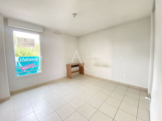  Appartement à louer 2 pièces 46 m²