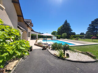  Maison à vendre 10 pièces 210 m²