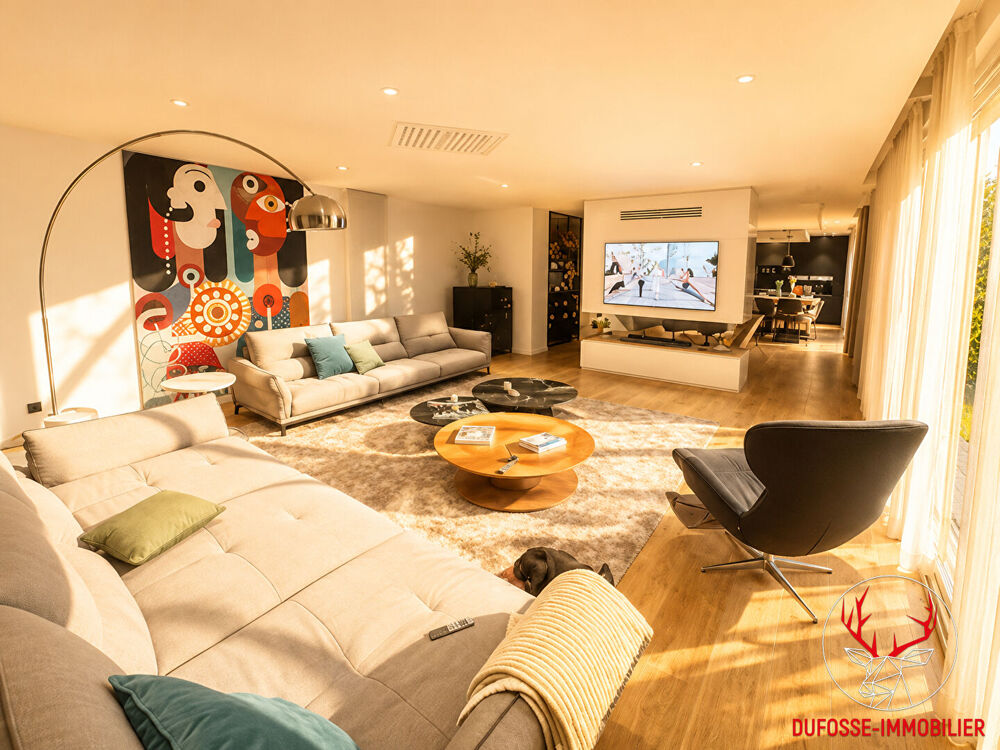 Maison Ecully 8 pièce(s) 805 m2