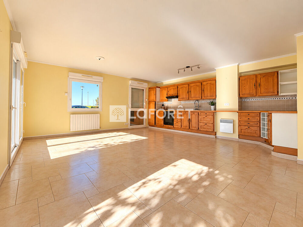 Vente Appartement Appartement 2 chambres avec  jardin, 2 garages, parking Coquelles