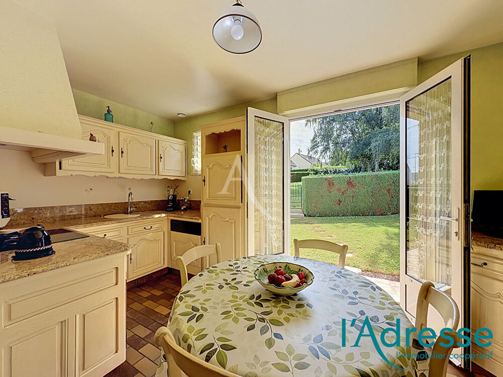 Vente Maison Maison  quatre chambres 131 m² Mayenne