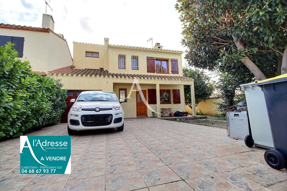 À VENDRE VILLA DE TYPE F4 D'UNE SURFACE DE 115 M² SUR TERRAIN 3 FACES de 385 M² AVEC PISCINE ET GARAGE