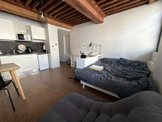  Appartement à louer 1 pièce 27 m²