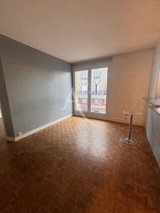  Appartement à louer 2 pièces 40 m²