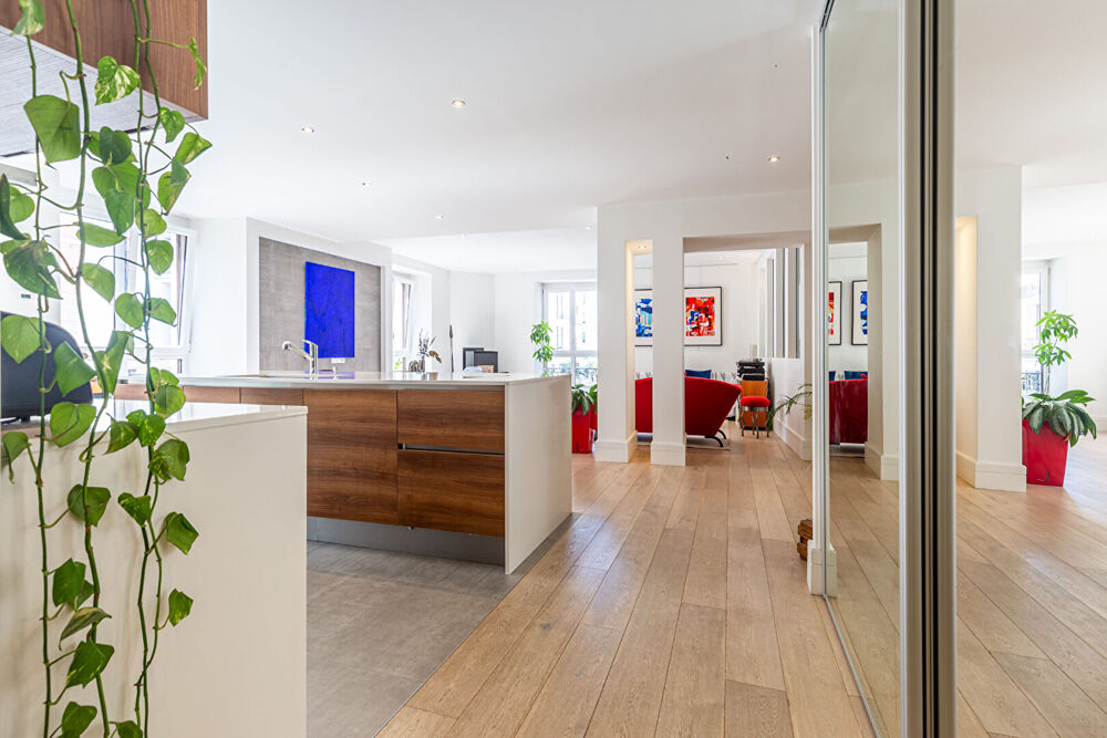 AGENCE IMMOBILIERE LAFORET - EXCLUSIVITE - ANNECY CENTRE-VILLE - "FICUS" - MAGNIFIQUE APPARTEMENT T4 HAUT-DE-GAMME de 119.69m²