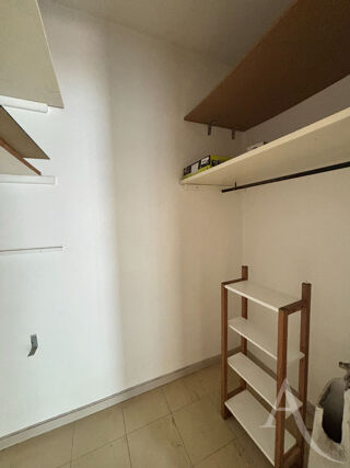  Appartement à louer 2 pièces 49 m²