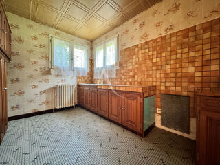  Maison  vendre 8 pices 179 m