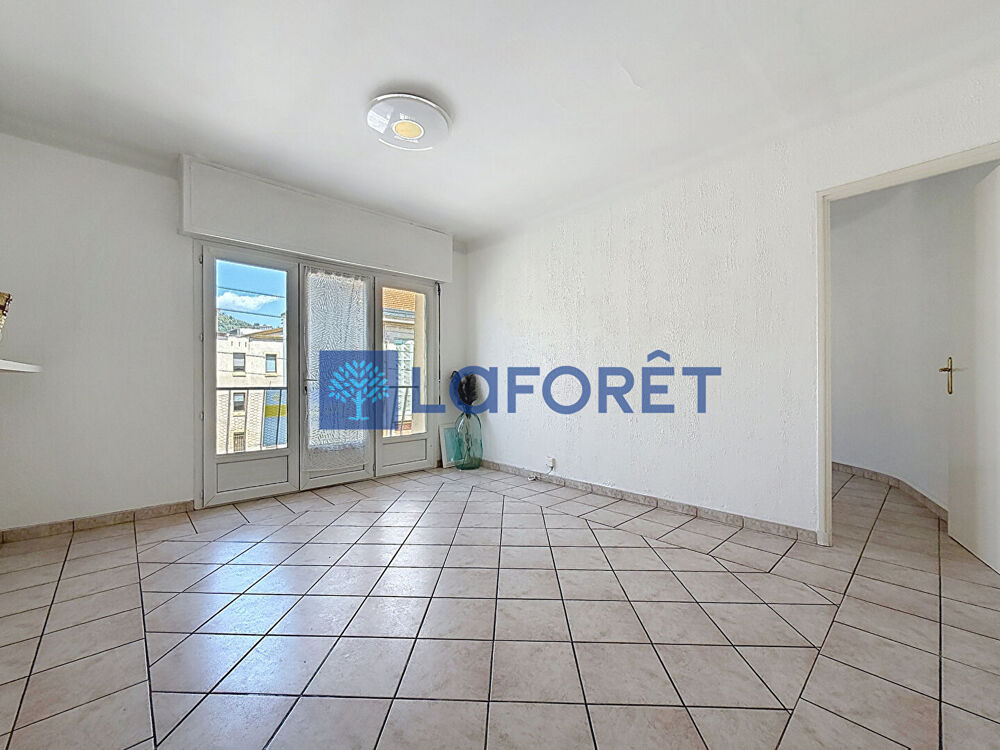 Vente Appartement Appartement 2 pièces à vendre en centre-ville de Draguignan - Réf. 3964 Draguignan