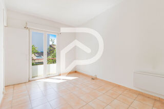  Appartement  vendre 2 pices 57 m