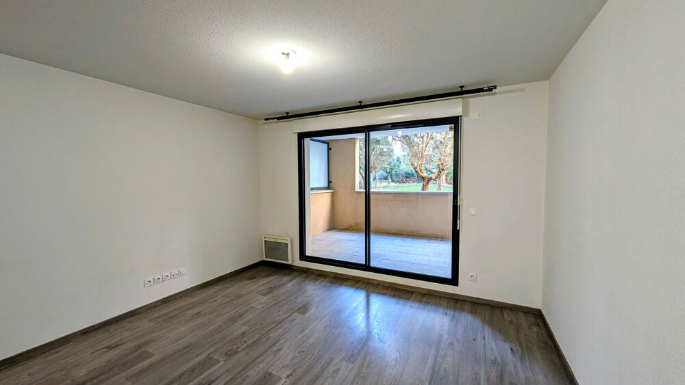 Vente Appartement AIX LA DURANNE - Type 2 avec terrasse et parking Aix en provence