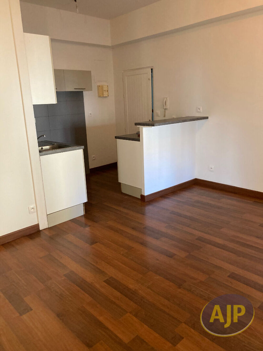 Location Appartement Appartement Pauillac 3 pièce(s) 41.56 m2 Pauillac
