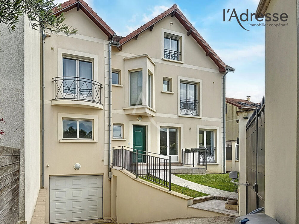 Location Maison NANTERRE/ Molires - Maison Indpendante - 5 pices 158m - Jardin 50m - 1 Garage Nanterre