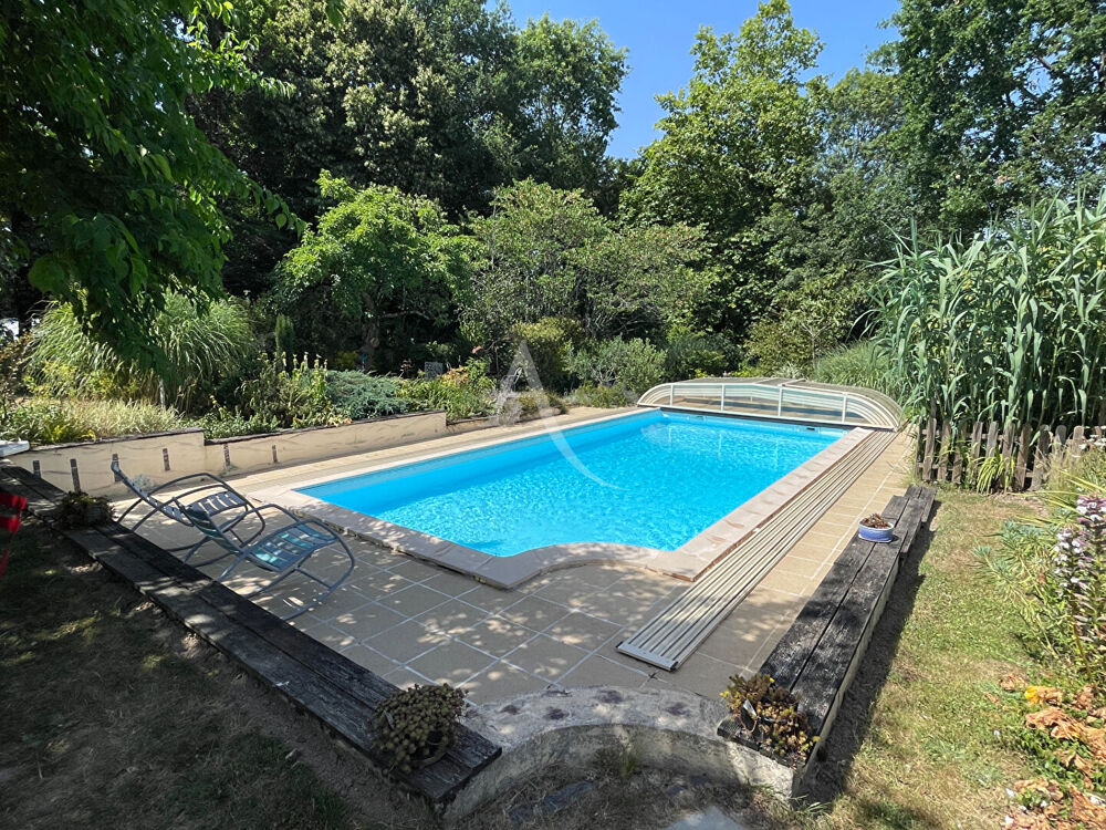 MAISON CHATEAU GUIBERT 6 PIECES 129 M²