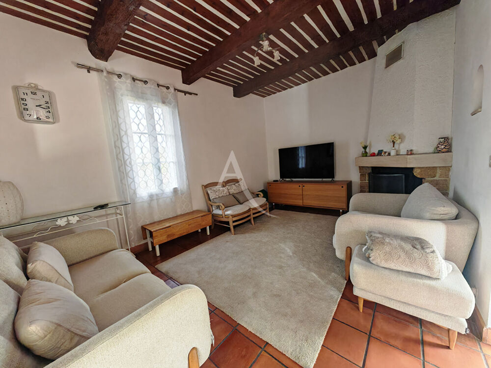 � vendre  Maison Carqueiranne (83320)