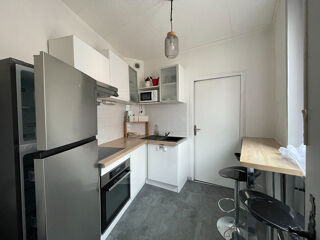  Appartement à louer 4 pièces 61 m²