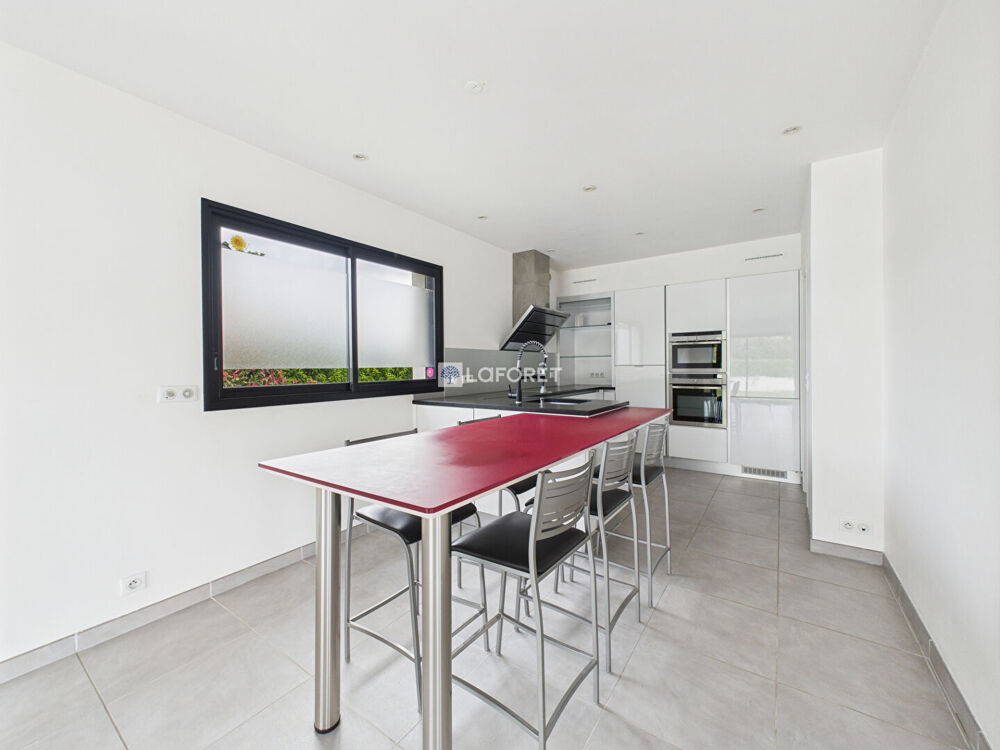 Vente Maison Maison Ergue Gaberic 7 pi�ce(s) 178.26 m2 Ergue gaberic